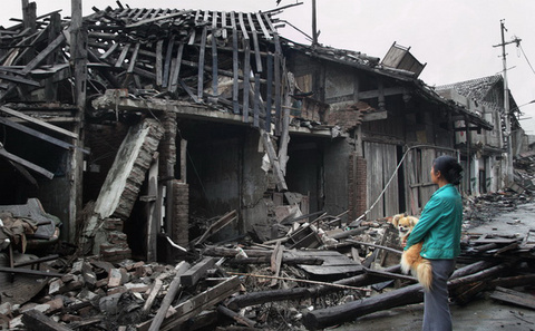 Many credit the Sichuan earthquake of 2008 as the moment crowdfunding and support for social and environmental issues took hold in China (Image by Darktoy)